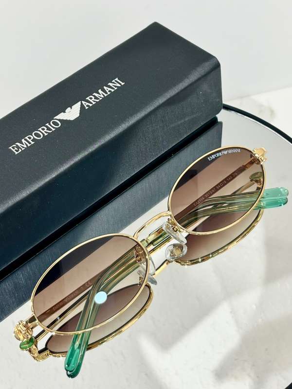 Picture of Armani Sunglasses _SKUfw52330434fw